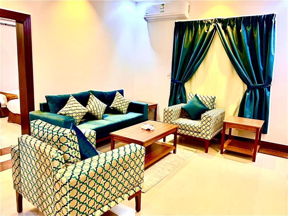 Olive Suites 哈伊勒 外观 照片